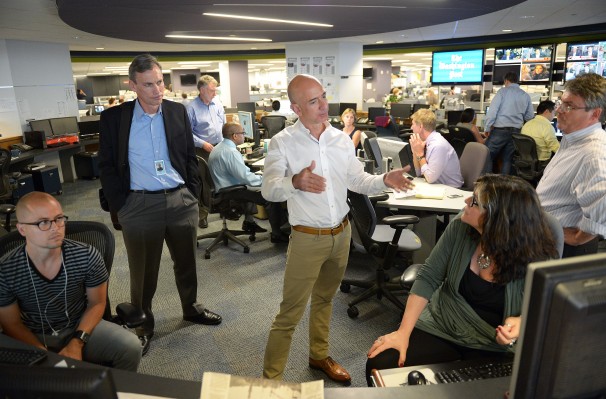 Jeff Bezos visits the Washington Post